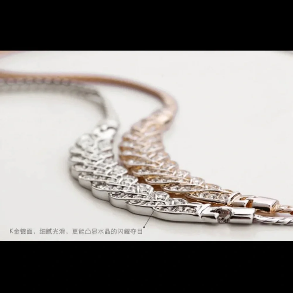 🍀New Austrian crystal Gold / Silver jewelry set. - Picture 9 of 14